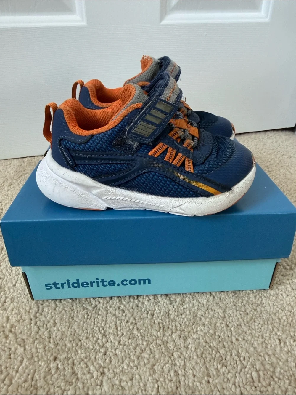 Stride Rite Navy and Orange Toddler Athletic Sneakers 6.5XW m2p journey